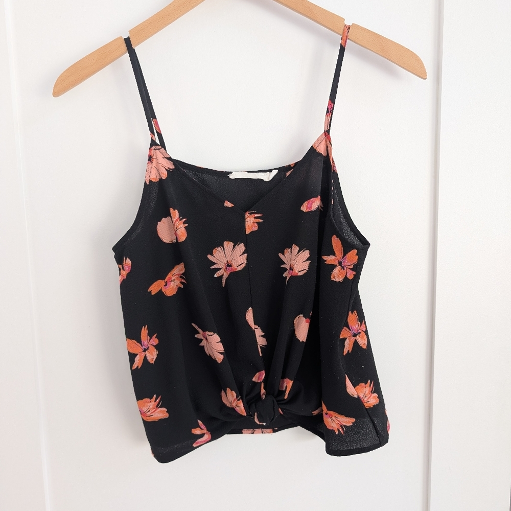 ✨4 for 12 Lush Knot Front Black Floral Top- Size Small